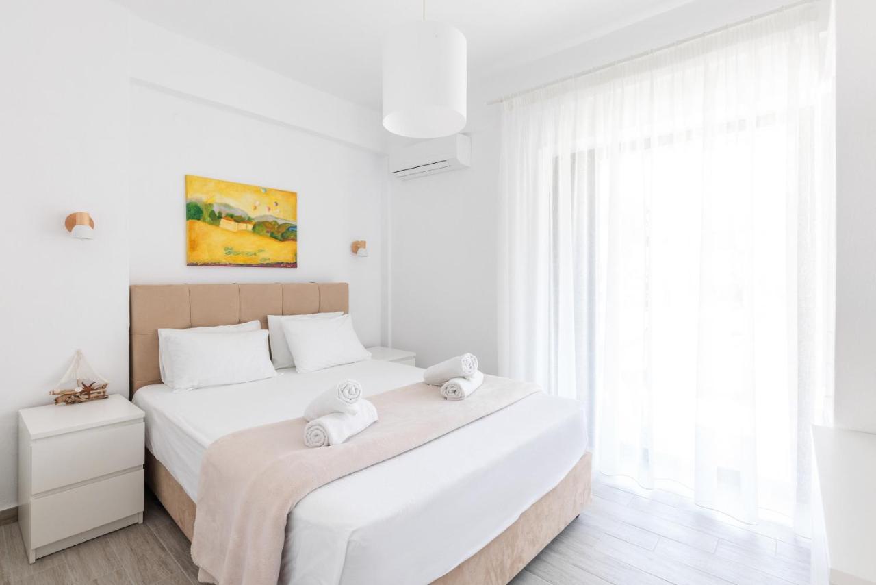 Valasi Apartments Скала-Фуркас Экстерьер фото
